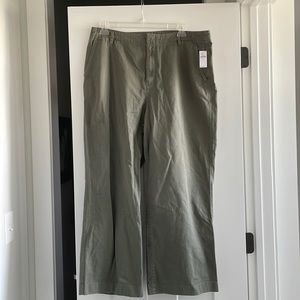 GAP Sage Green Khaki wide leg pants